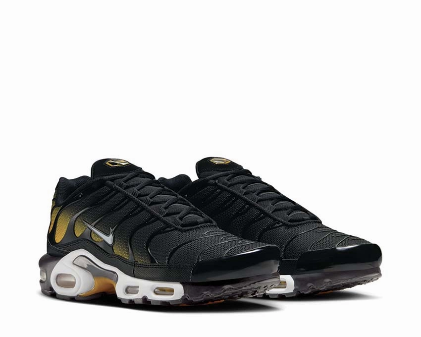 Nike Air Max Plus "University Gold" Nike Men??s athletic shoes