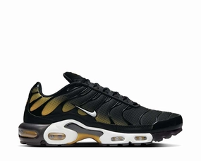 Nike Air Max Plus "University Gold" Nike men??s athletic shoes with versatile design