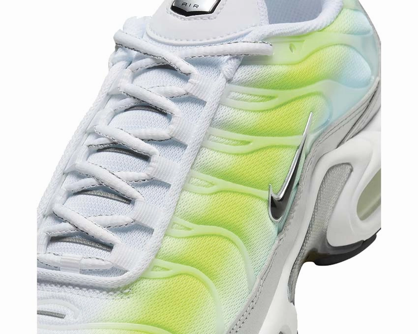 Nike Air Max Plus W "Cyber" Nike Women??s everyday sneakers