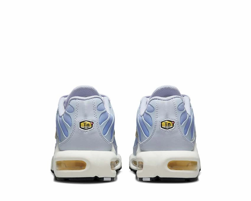 Nike Air Max Plus W "Ghost" Nike Women??s everyday sneakers