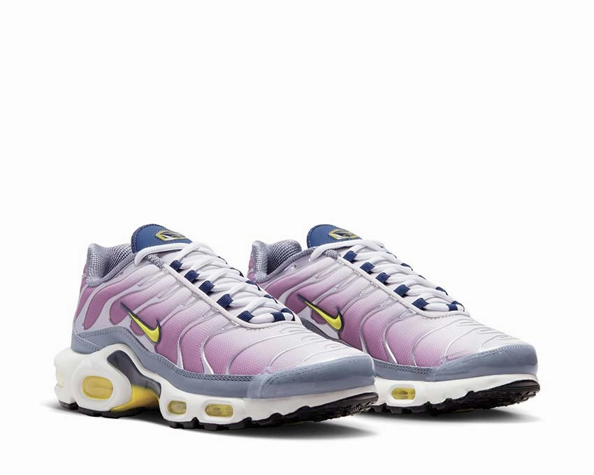 Nike Air Max Plus W "Violet Dust" Nike Women??s everyday sneakers