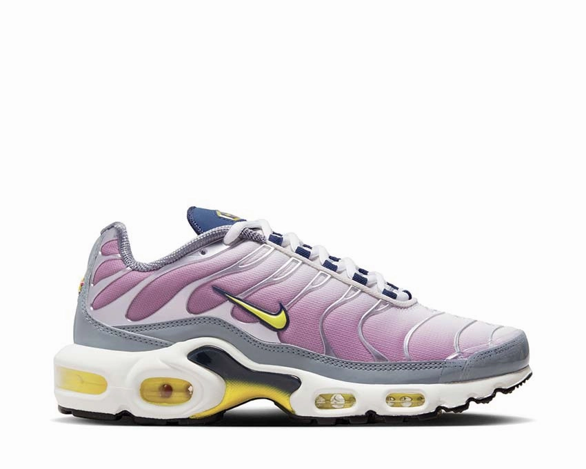 Nike Air Max Plus W "Violet Dust" Nike women??s sneakers with sporty chic feel