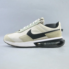 NIKE AIR MAX PRE-DAY Nike comfortable everyday sneakers