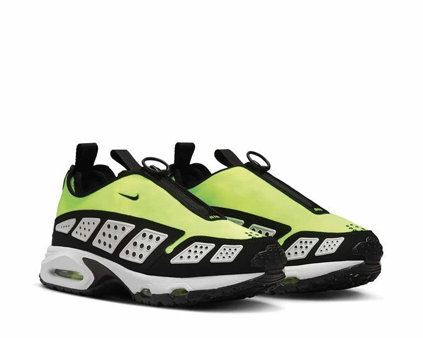 Nike Air Max SNDR W Nike Women??s everyday sneakers
