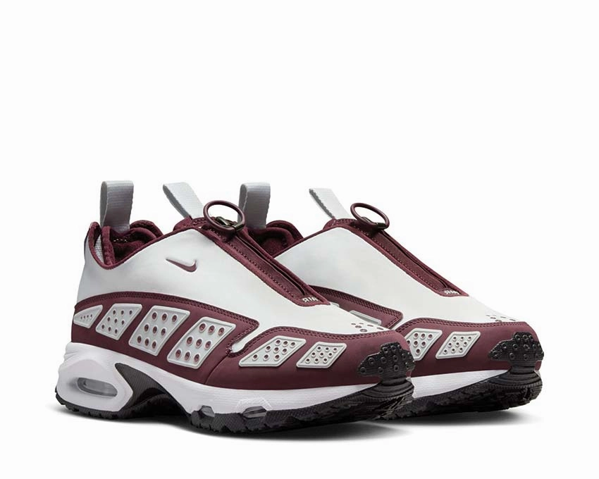 Nike Air Max SNDR W "Night Maroon" Nike Women??s everyday sneakers