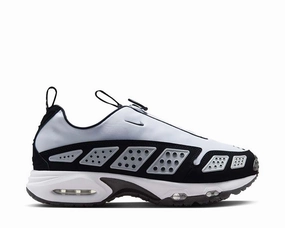 Nike Air Max SNDR W "Panda" Nike women??s sneakers with sporty chic feel