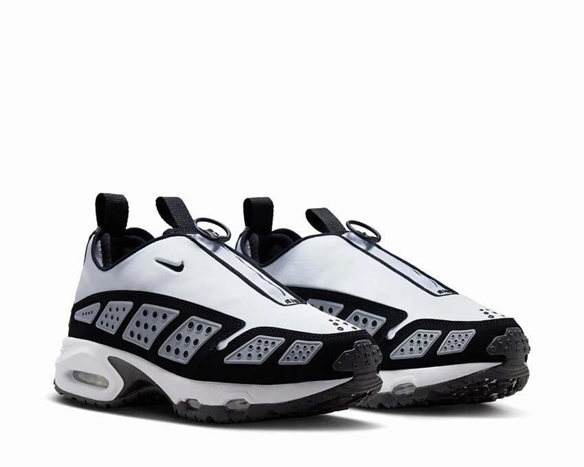 Nike Air Max SNDR W "Panda" Nike Women??s everyday sneakers