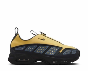 Nike Air Max SNDR W "Saturn Gold" Nike women??s sneakers with sporty chic feel