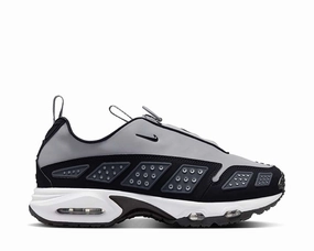 Nike Air Max SNDR W "Silver" Nike women??s sneakers with sporty chic feel