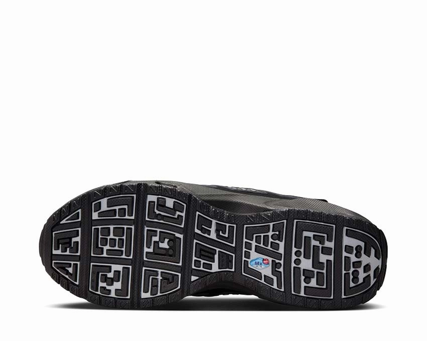 Nike Air Max Sndr W "Triple Black" Nike Women??s everyday sneakers
