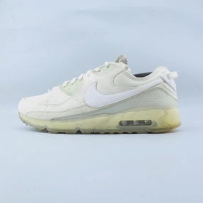 NIKE  AIR MAX TERRASCAPE 90 Nike lightweight trainer models