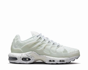 Nike Air Max Terrascape Plus Nike Men??s sneakers built for performance and comfort