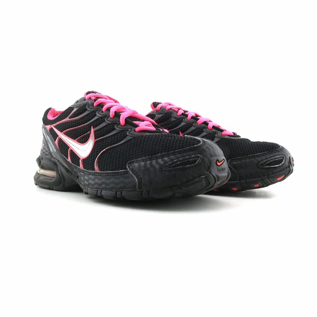 NIKE AIR MAX TORCH 4 sleek Nike sneaker angles