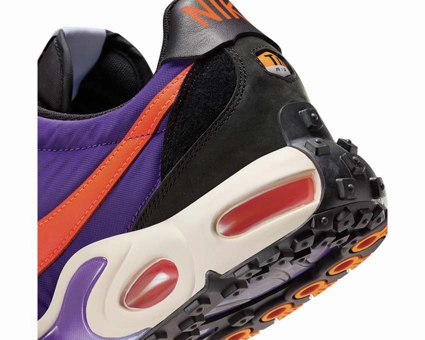 Nike Air Max Waffle SP "Voltage Purple" Nike Men??s athletic shoes