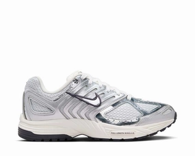 Nike Air Pegasus 2005 "Chrome" Nike women??s sneakers with sporty chic feel