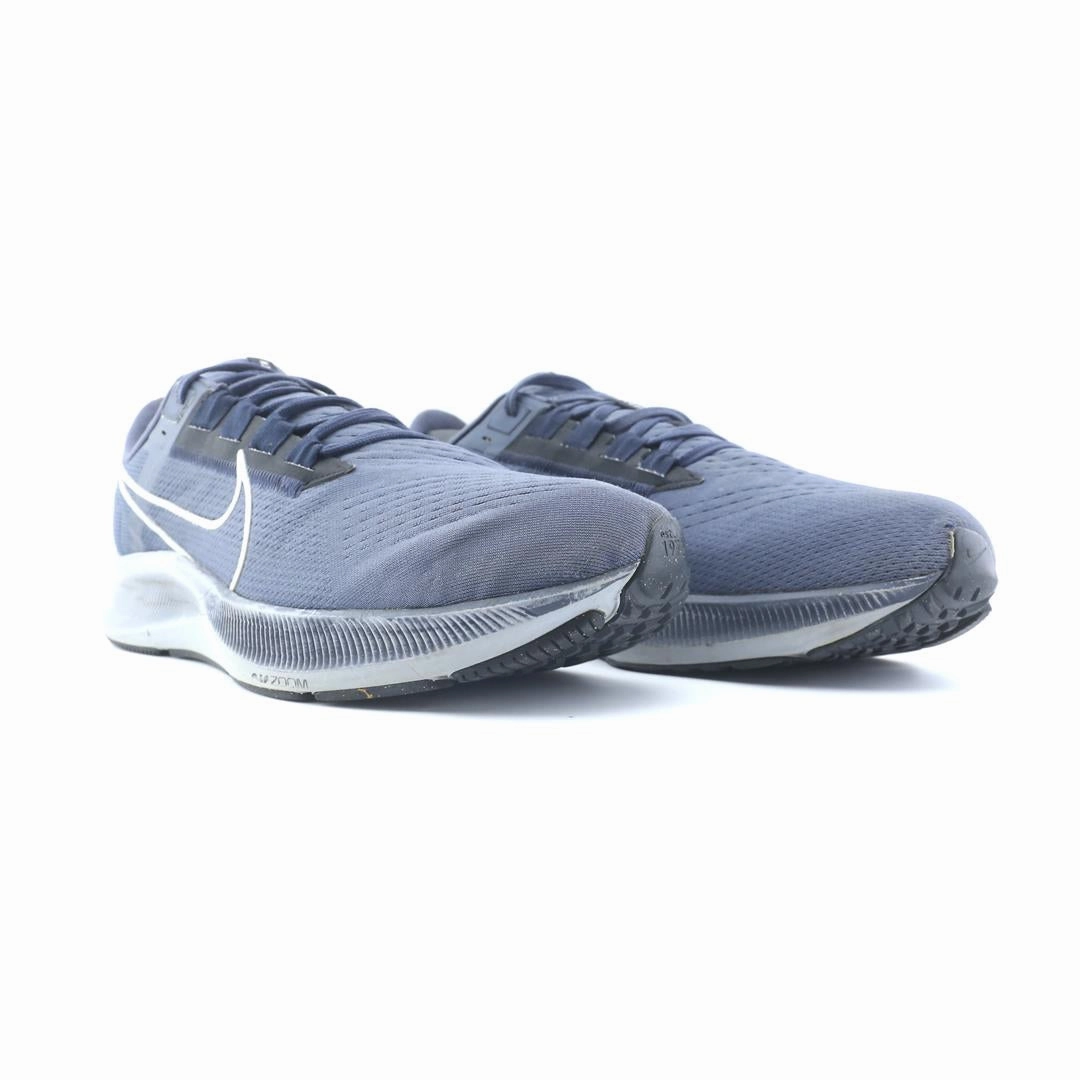 NIKE AIR ZOOM PEGASUS 38 Nike casual shoe imagery