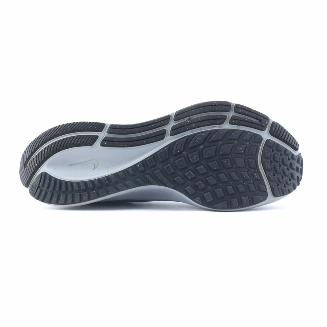 NIKE AIR ZOOM PEGASUS 38 Nike casual shoe imagery