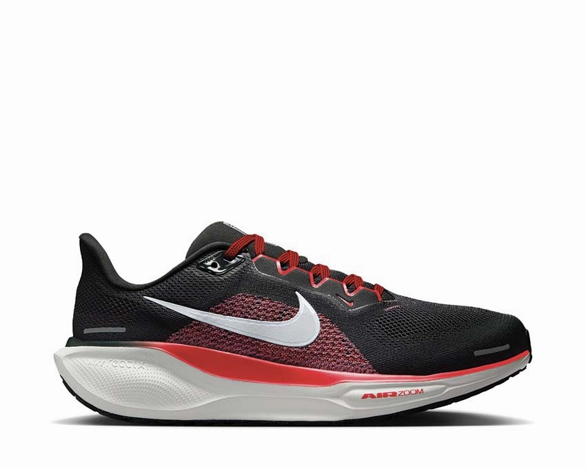Nike Air Zoom Pegasus 41 Nike men??s athletic shoes with versatile design