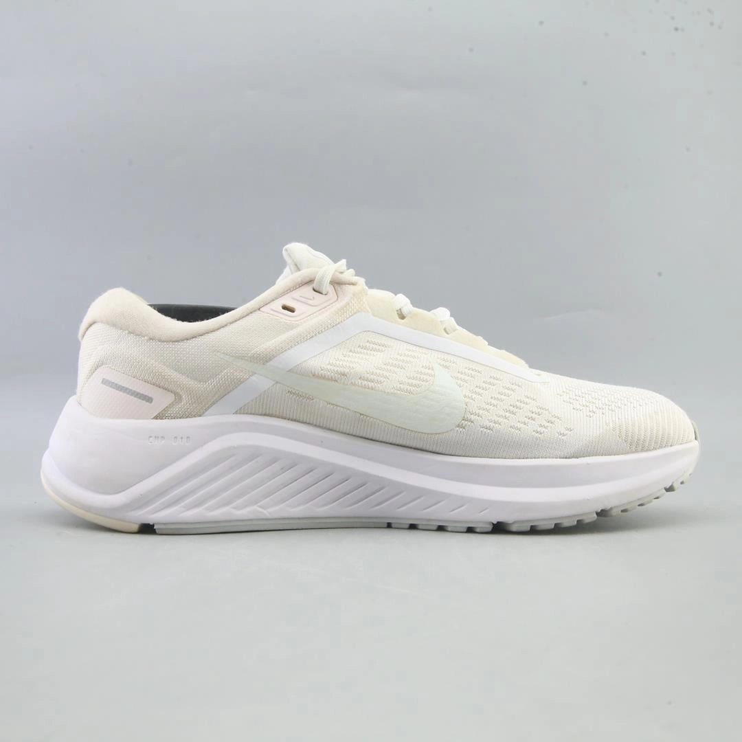 NIKE AIR ZOOM STRUCTURE 24 sleek Nike sneaker angles