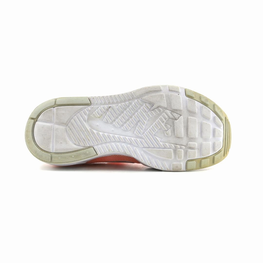 NIKE  ASHIN MODERN sleek Nike sneaker angles