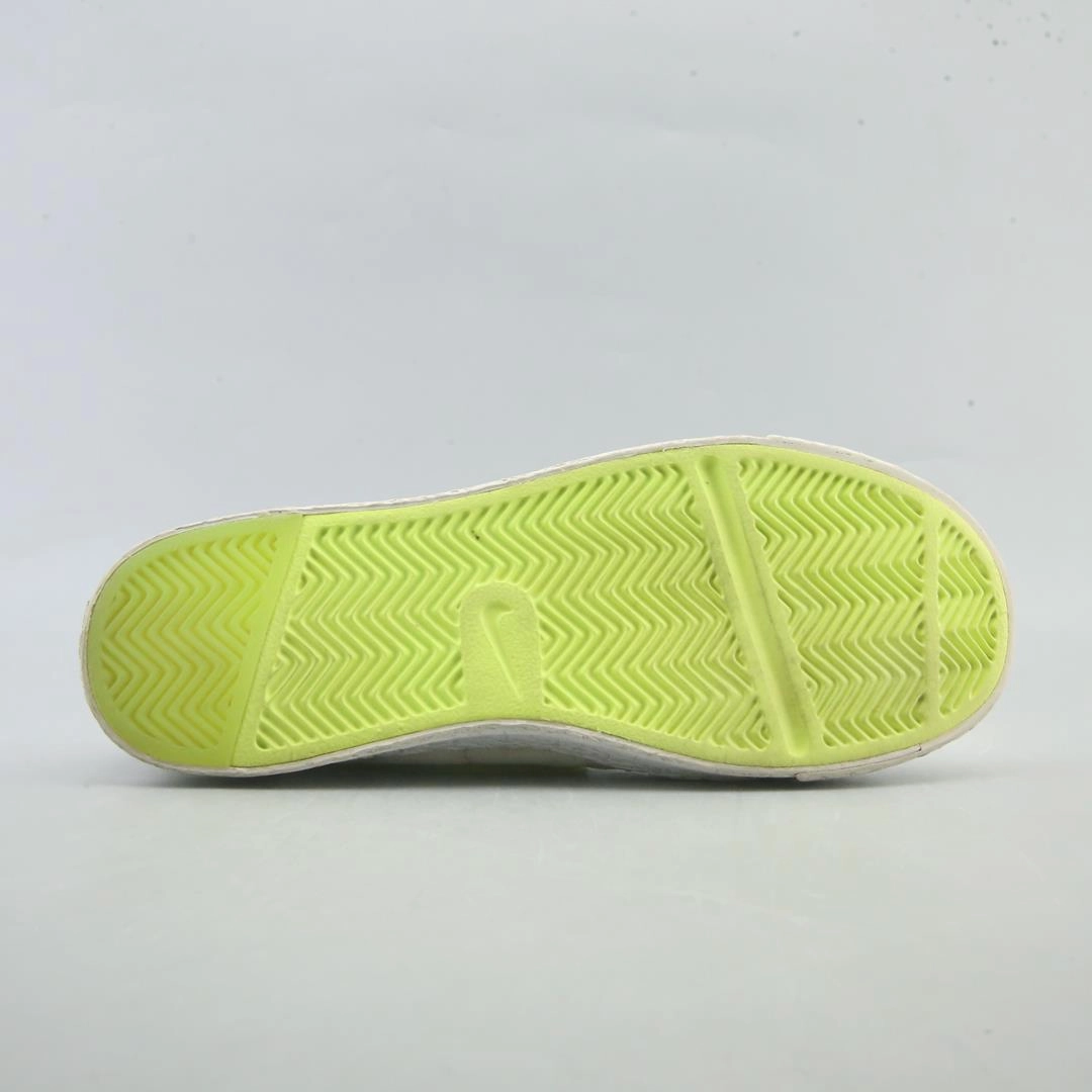NIKE BLAZER LOW POP sleek Nike sneaker angles