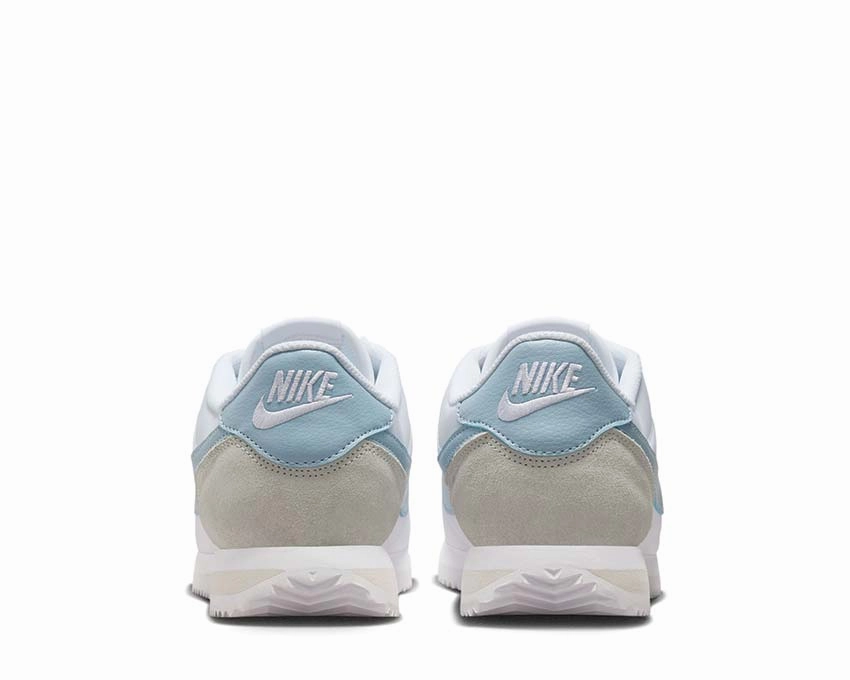 Nike Cortez TXT W Nike Women??s everyday sneakers