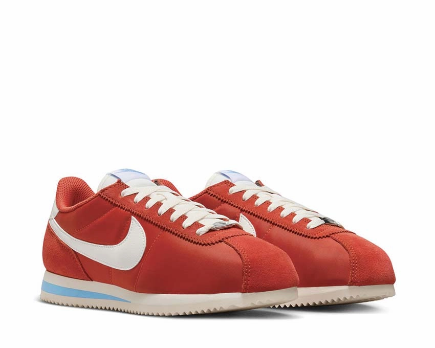 Nike Cortez TXT W "Picante Red" Nike Women??s everyday sneakers