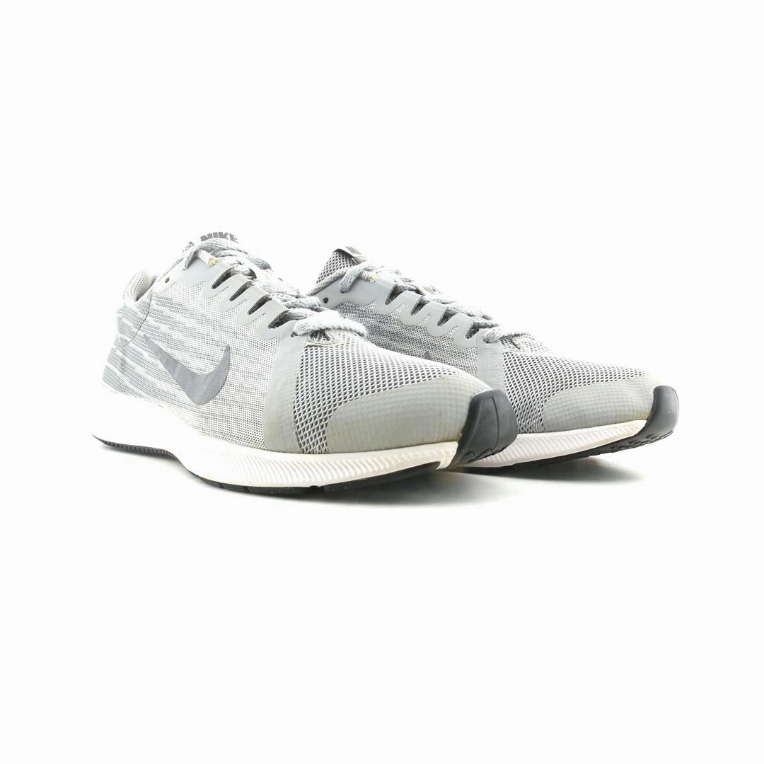 NIKE DOWNSHIFTER 8 Nike performance shoe shots