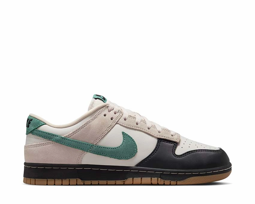 Nike Dunk Low ?Black Toe? Nike men??s athletic shoes with versatile design