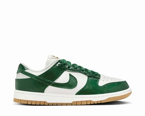 Nike Dunk Low LX W Nike women??s sneakers with sporty chic feel