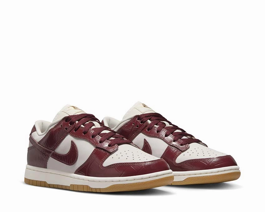 Nike Dunk Low LX W Nike Women??s everyday sneakers