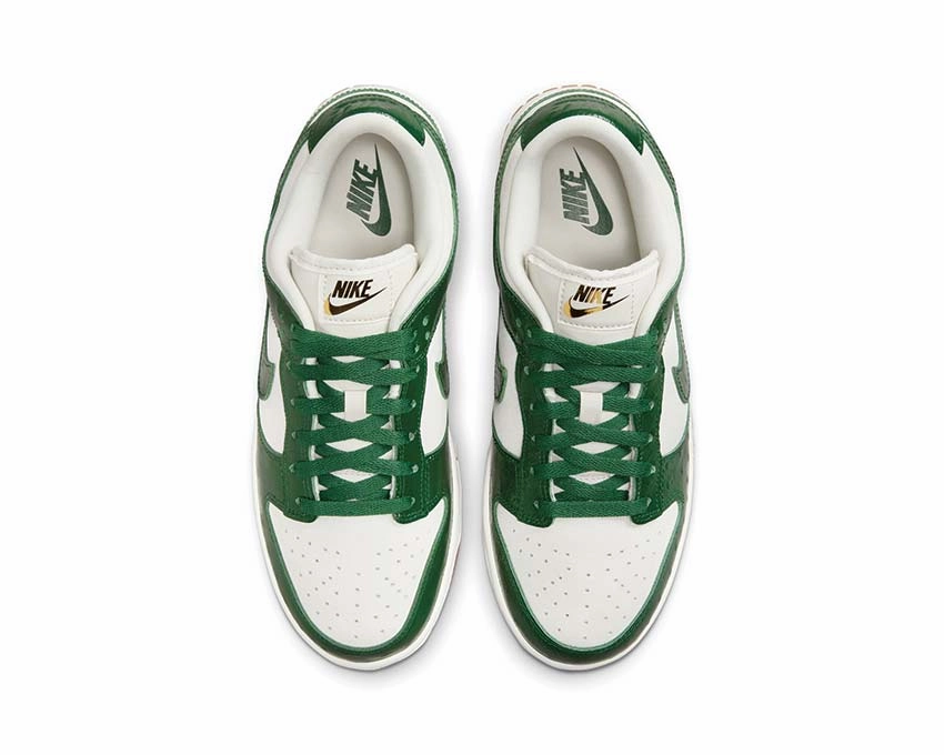 Nike Dunk Low LX W Nike Women??s everyday sneakers