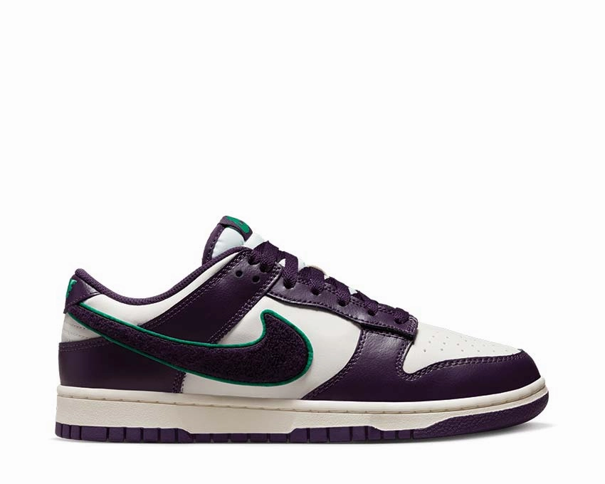 Nike Dunk Low Nike Men??s sneakers built for performance and comfort