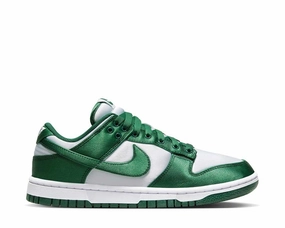 Nike Dunk Low Nike women??s sneakers with sporty chic feel