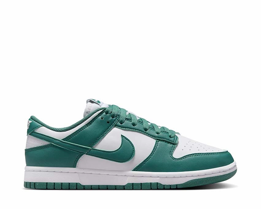 Nike Dunk Low Nike women??s sneakers with sporty chic feel