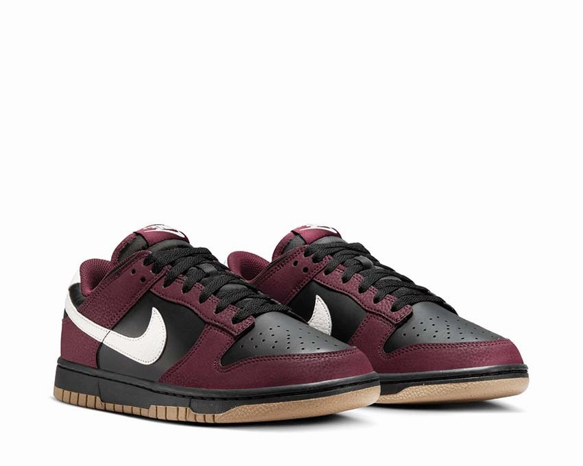 Nike Dunk Low NN W Nike Women??s everyday sneakers