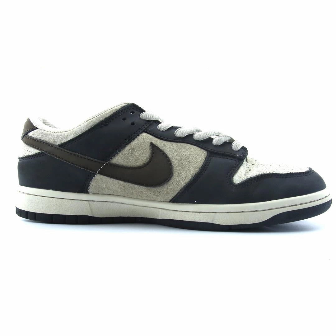 NIKE  DUNK LOW OTOMO Nike casual shoe imagery