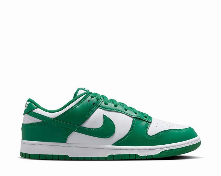 Nike Dunk Low Retro Nike men??s athletic shoes with versatile design