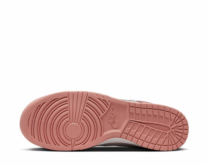 Nike Dunk Low Retro Premium Nike Men??s everyday sneakers