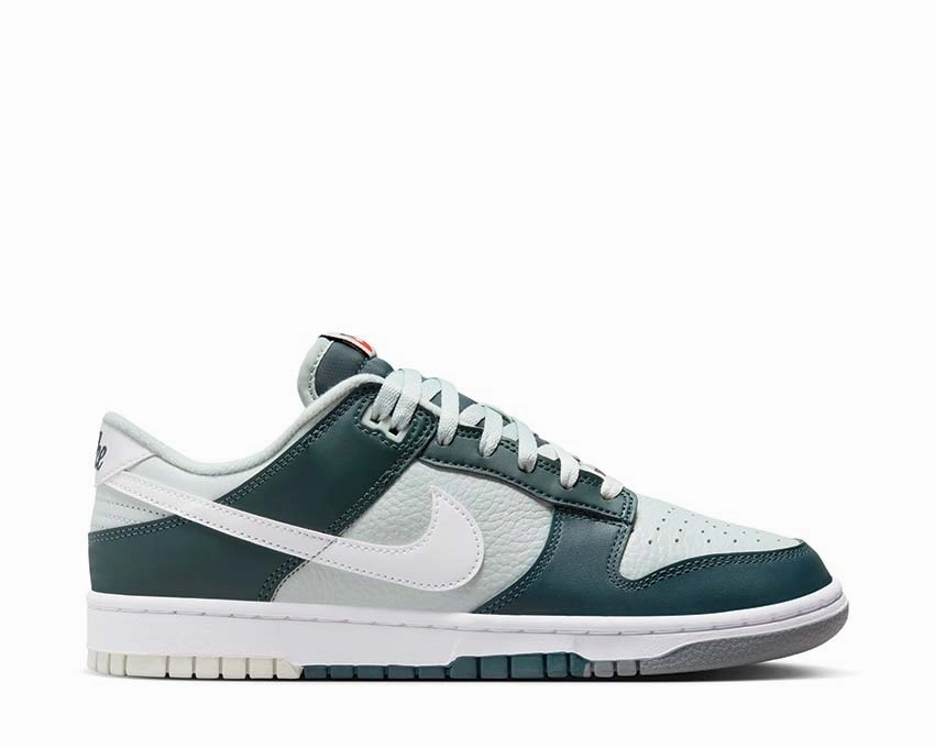 Nike Dunk Low Retro Premium Nike Men??s sneakers built for performance and comfort