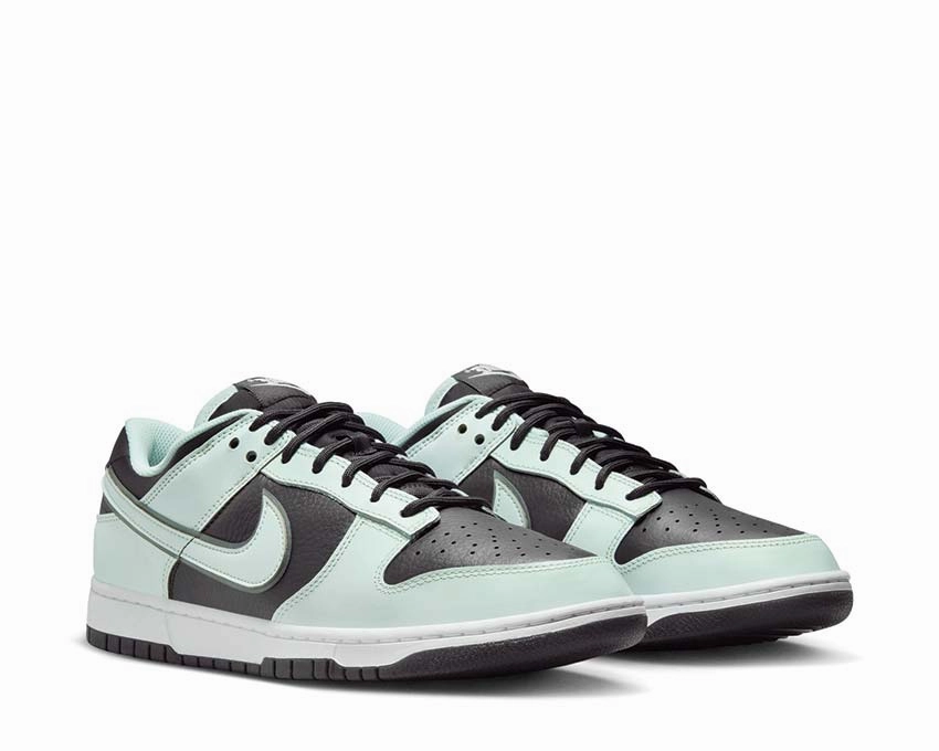 Nike Dunk Low Retro Prm Nike Men??s everyday sneakers