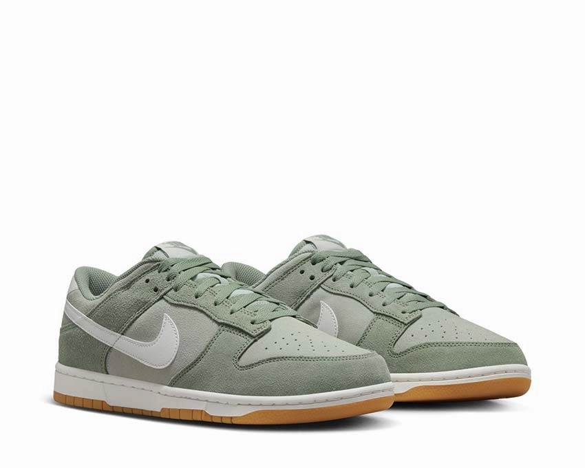 Nike Dunk Low Retro SE ?Jade Horizon? Nike Men??s athletic shoes