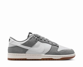 Nike Dunk Low Retro SE "Cool Grey" Nike men??s athletic shoes with versatile design