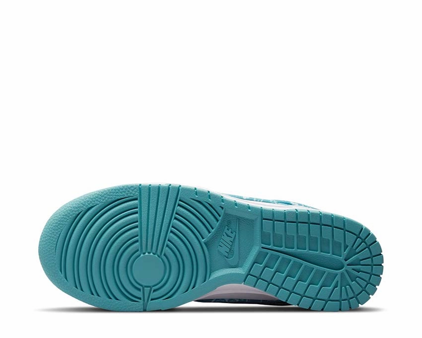Nike Dunk Low W "Blue Paisley" Nike Women??s everyday sneakers