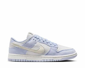 Nike Dunk Low W "Ghost" Nike women??s sneakers with sporty chic feel