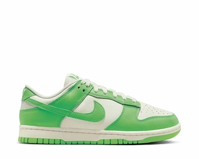 Nike Dunk Low W "Green Strike" Nike women??s sneakers with sporty chic feel