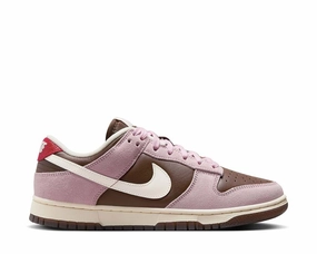 Nike Dunk Low W "Neapolitan" Nike men??s athletic shoes with versatile design