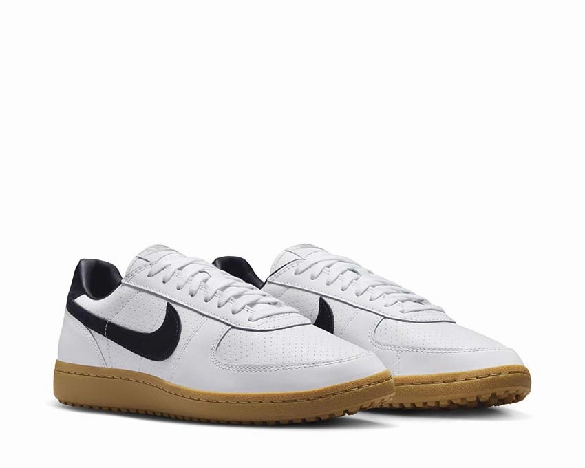 Nike Field General 82 SP Nike Men??s athletic shoes