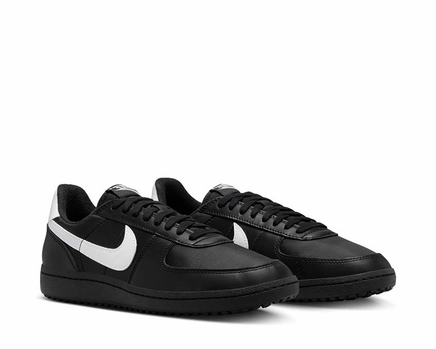 Nike Field General 82 SP Nike Women??s everyday sneakers