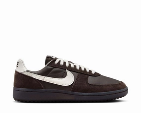 Nike Field General W Nike women??s sneakers with sporty chic feel